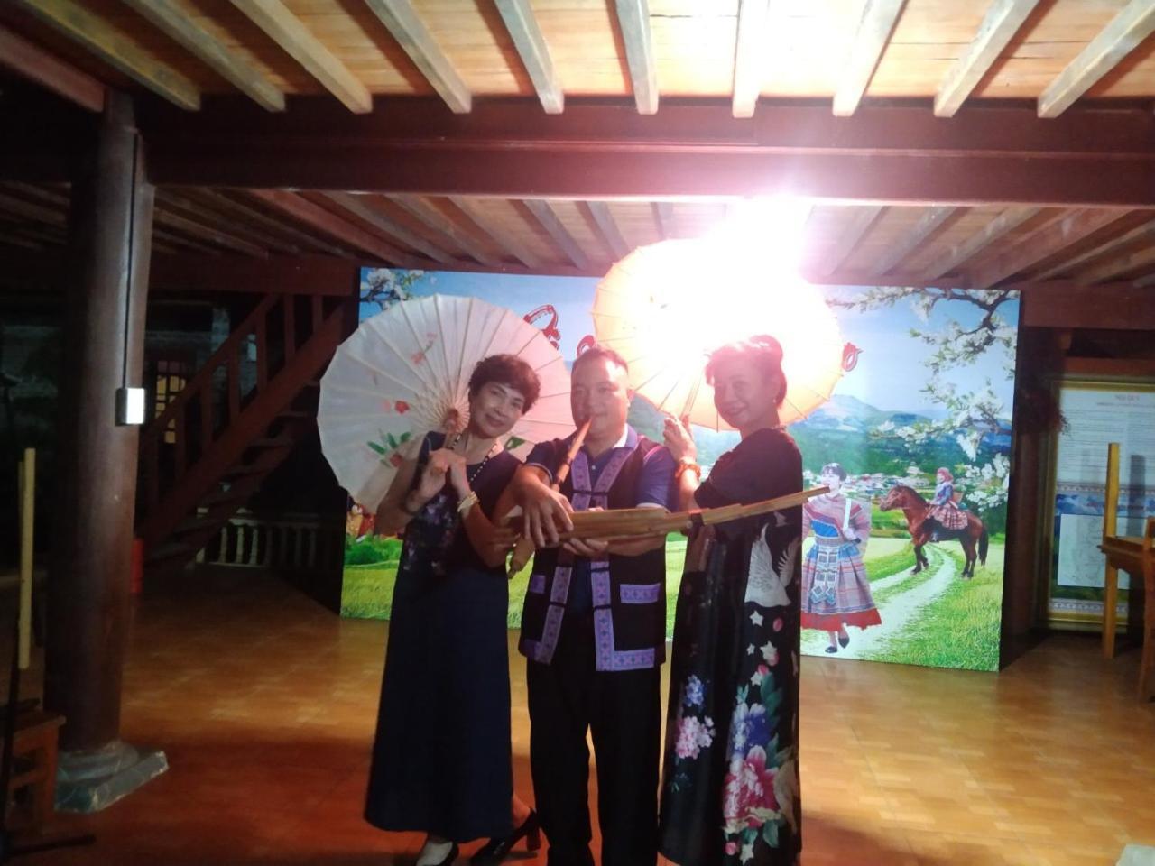 A Lin Homestay Bac Ha 외부 사진